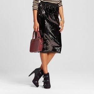 Who What Wear Black Sequin Midi Size: Medium